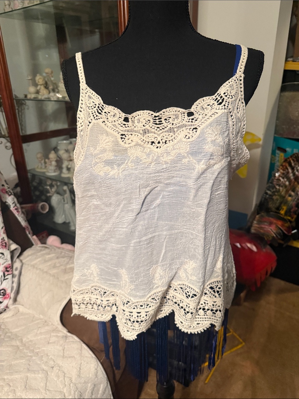 Women’s Cream Lace-Trim Cami Top
